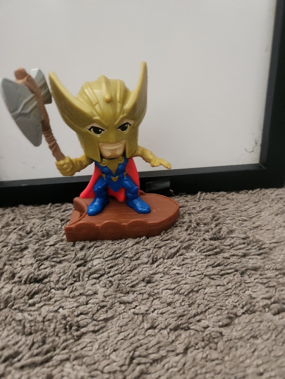 2022 Golden Armor Thor 4" McDonald's Movie Action Figure 5 Marvel Love & Thunder